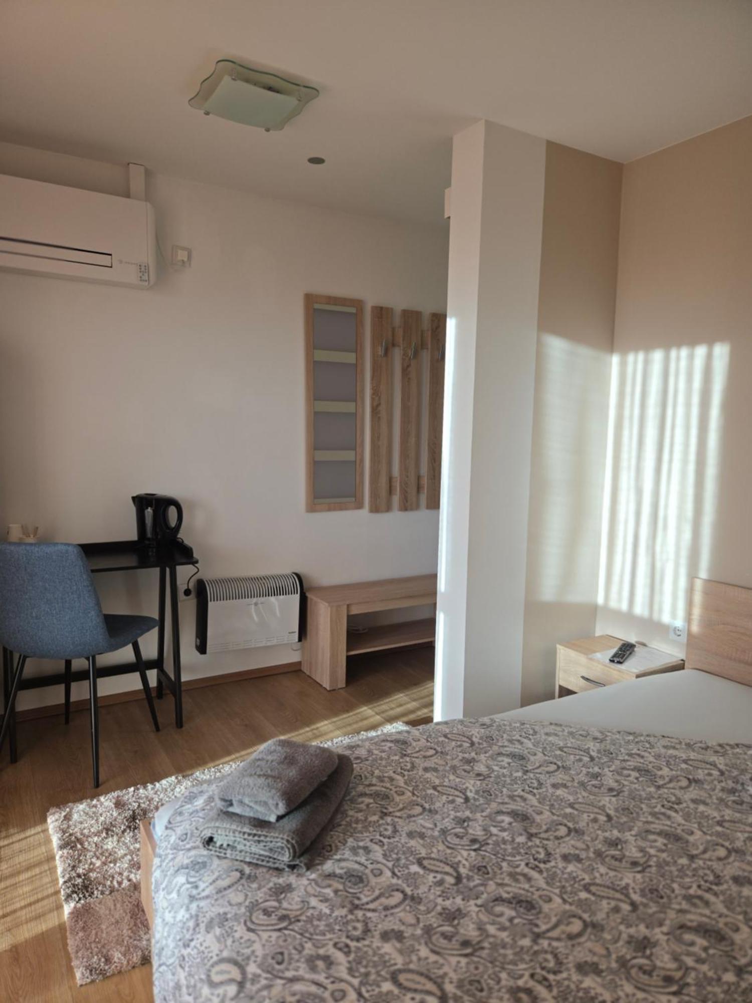 Riedwirtshaus Motel Ной-Улм Екстериор снимка
