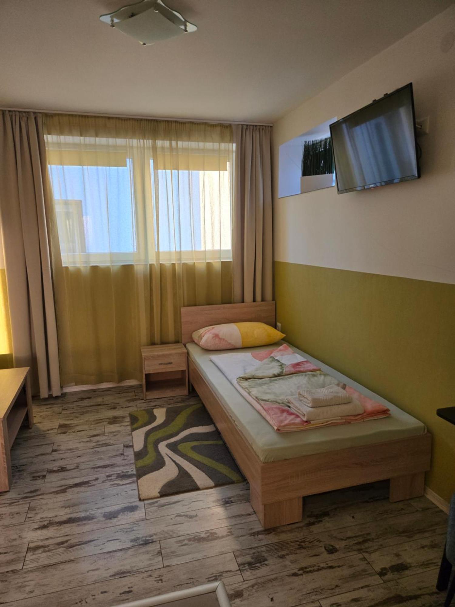 Riedwirtshaus Motel Ной-Улм Екстериор снимка